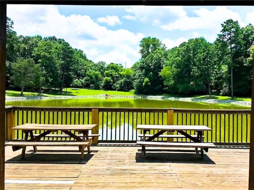 3616 Fair Oaks Place, Concord, NC 28027.  MLS# CAR4275596, YatesRealty ID 26485. 