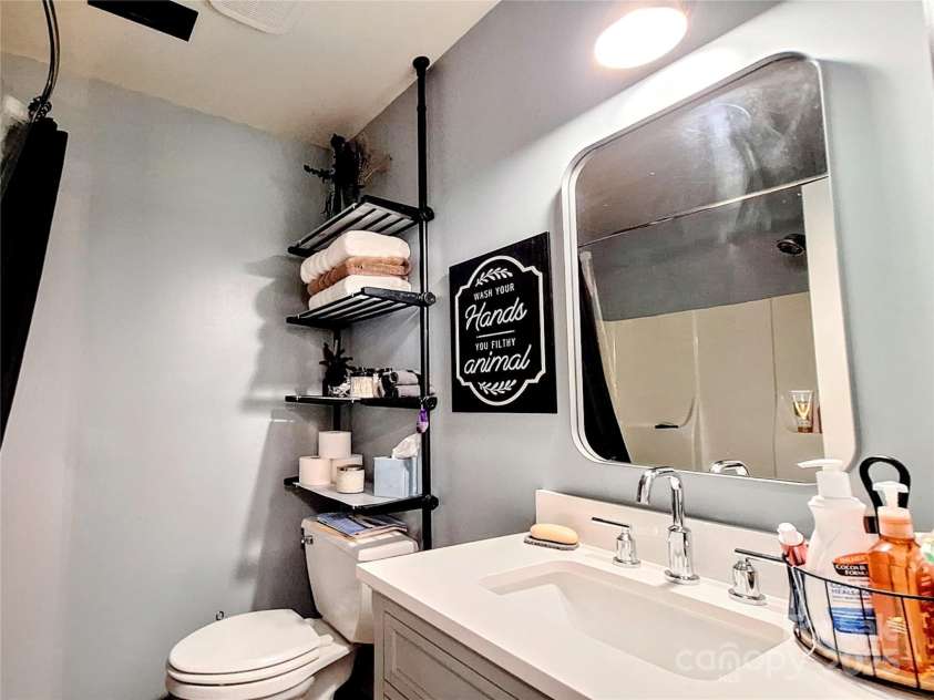 3616 Fair Oaks Place, Concord, NC 28027.  MLS# CAR4275596, YatesRealty ID 26485. 