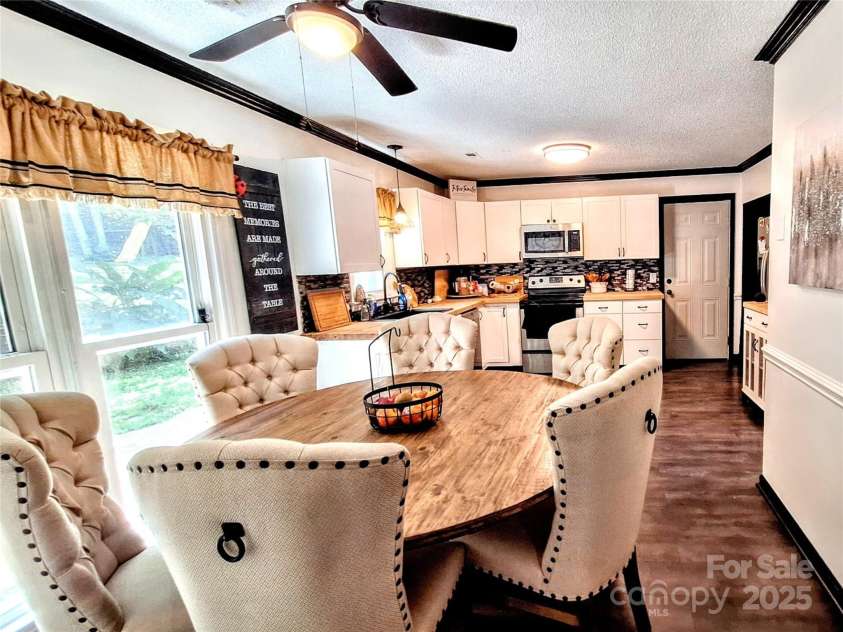 3616 Fair Oaks Place, Concord, NC 28027.  MLS# CAR4275596, YatesRealty ID 26485. 