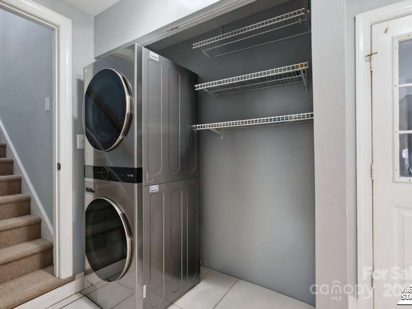 9605 Mountain Ivy Court, Charlotte, NC 28210.  MLS# CAR4275223, YatesRealty ID 26486. 