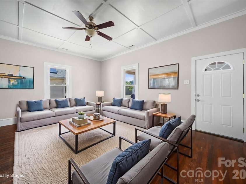 204 East Avenue, Kannapolis, NC 28083.  MLS# CAR4383991, YatesRealty ID 26488. 