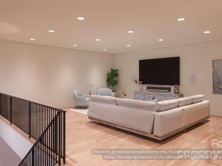 226 Laurel Avenue, Charlotte, NC 28207.  MLS# CAR4276462, YatesRealty ID 26489. 