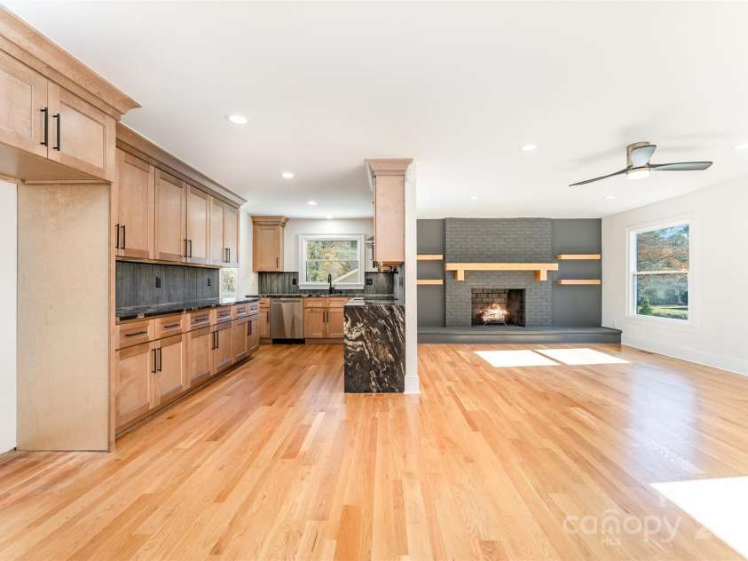 4901 Pine Ridge Road, Charlotte, NC 28226.  MLS# CAR4278391, YatesRealty ID 26490. 