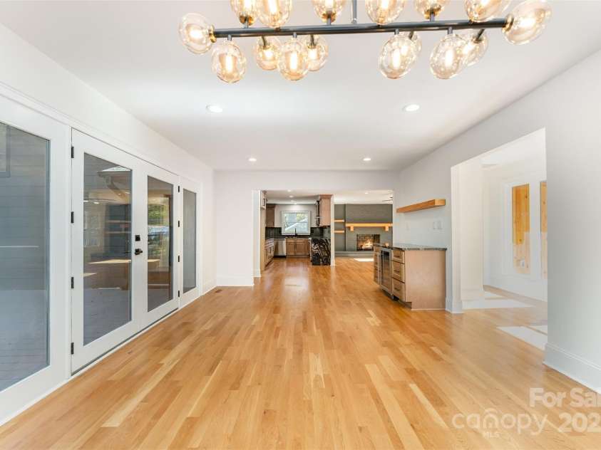 4901 Pine Ridge Road, Charlotte, NC 28226.  MLS# CAR4278391, YatesRealty ID 26490. 