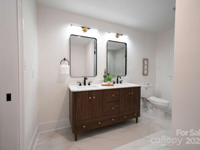 4901 Pine Ridge Road, Charlotte, NC 28226.  MLS# CAR4278391, YatesRealty ID 26490. Second Primary Bath