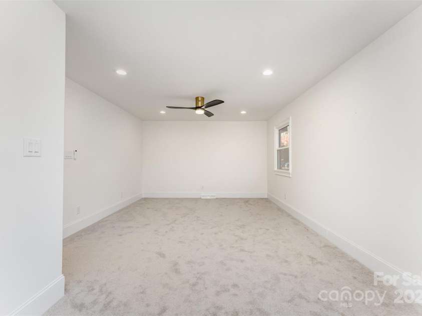 4901 Pine Ridge Road, Charlotte, NC 28226.  MLS# CAR4278391, YatesRealty ID 26490. Second Primary Bedroom