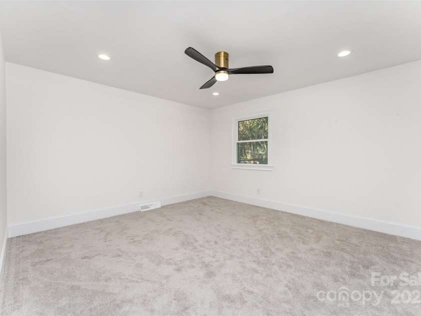 4901 Pine Ridge Road, Charlotte, NC 28226.  MLS# CAR4278391, YatesRealty ID 26490. Second Primary Bedroom