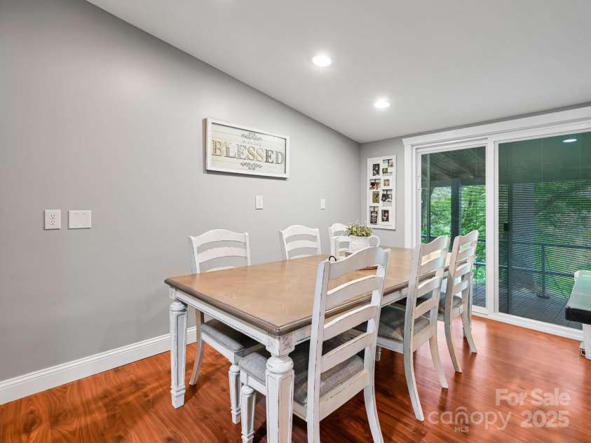 472 Hidden Valley Road, Clyde, NC 28721.  MLS# CAR4279135, YatesRealty ID 26491. 