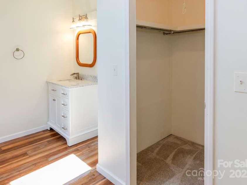 150 Navaho Trail, Rutherfordton, NC 28139.  MLS# CAR4279010, YatesRealty ID 26492. 