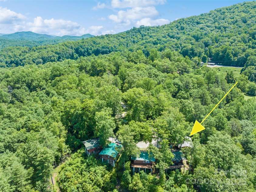 299 Blue Ridge Parkway, Bryson City, NC 28713.  MLS# CAR4281714, YatesRealty ID 26493. 