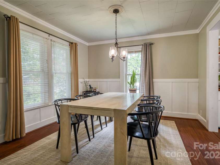 107 Burke Drive, Morganton, NC 28655.  MLS# CAR4281868, YatesRealty ID 26494. 