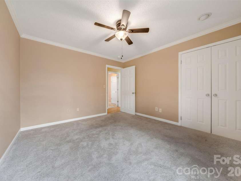 63 Pinecroft Road, Asheville, NC 28804.  MLS# CAR4352217, YatesRealty ID 26495. Third bedroom with large closet