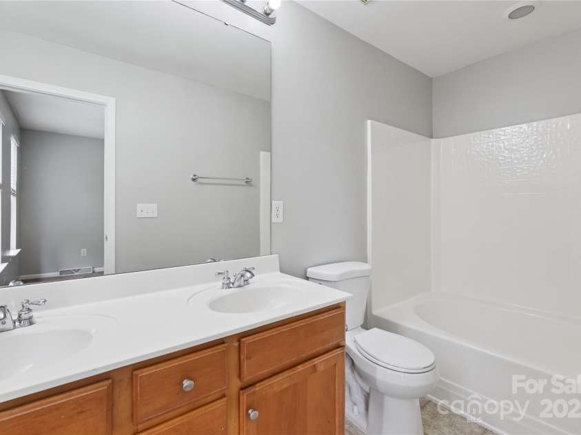 6901 Dunton Street, Huntersville, NC 28078.  MLS# CAR4282229, YatesRealty ID 26495. 