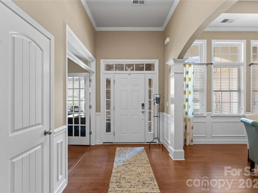 596 Rosemary Lane, Tega Cay, SC 29708.  MLS# CAR4359622, YatesRealty ID 26497. 