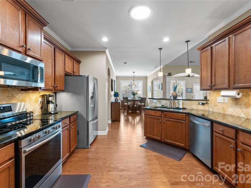 596 Rosemary Lane, Tega Cay, SC 29708.  MLS# CAR4359622, YatesRealty ID 26497. 