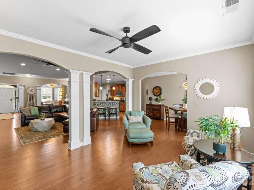 596 Rosemary Lane, Tega Cay, SC 29708.  MLS# CAR4359622, YatesRealty ID 26497. 