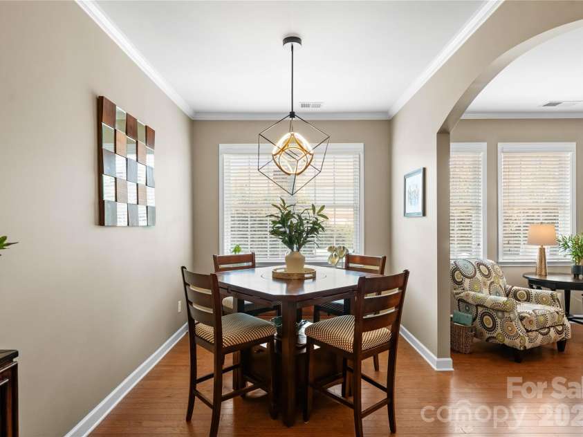 596 Rosemary Lane, Tega Cay, SC 29708.  MLS# CAR4359622, YatesRealty ID 26497. Breakfast area