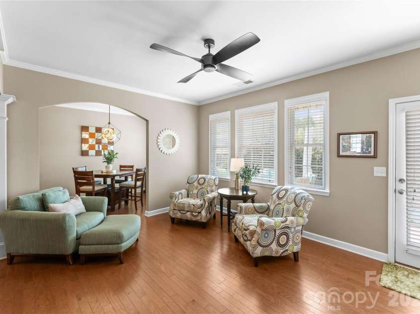 596 Rosemary Lane, Tega Cay, SC 29708.  MLS# CAR4359622, YatesRealty ID 26497. Sun Room
