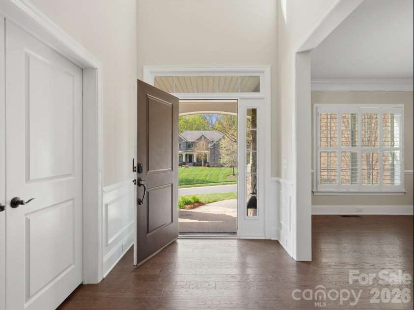 1015 Golden Bell Drive, Waxhaw, NC 28173.  MLS# CAR4361924, YatesRealty ID 26498. 