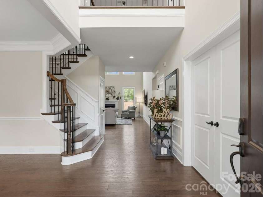 1015 Golden Bell Drive, Waxhaw, NC 28173.  MLS# CAR4361924, YatesRealty ID 26498. 