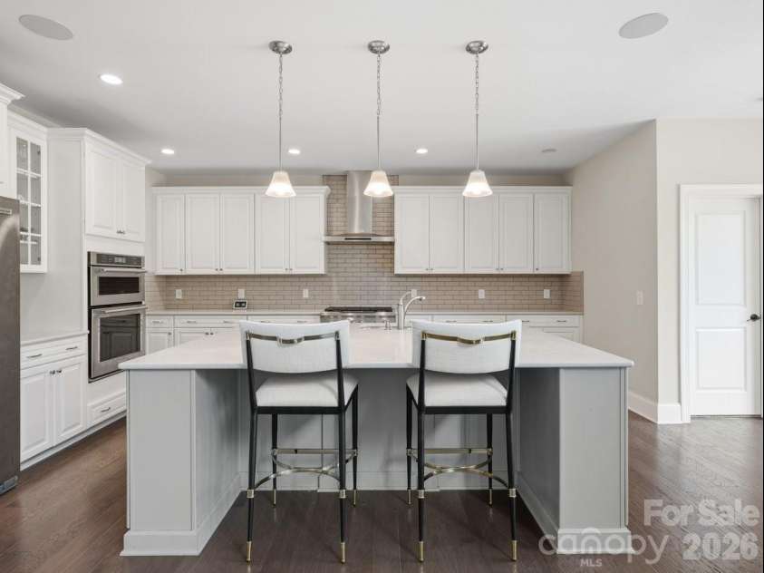 1015 Golden Bell Drive, Waxhaw, NC 28173.  MLS# CAR4361924, YatesRealty ID 26498. 