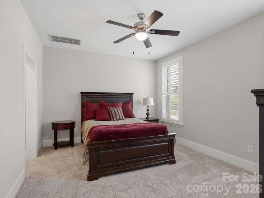 1015 Golden Bell Drive, Waxhaw, NC 28173.  MLS# CAR4361924, YatesRealty ID 26498. 
