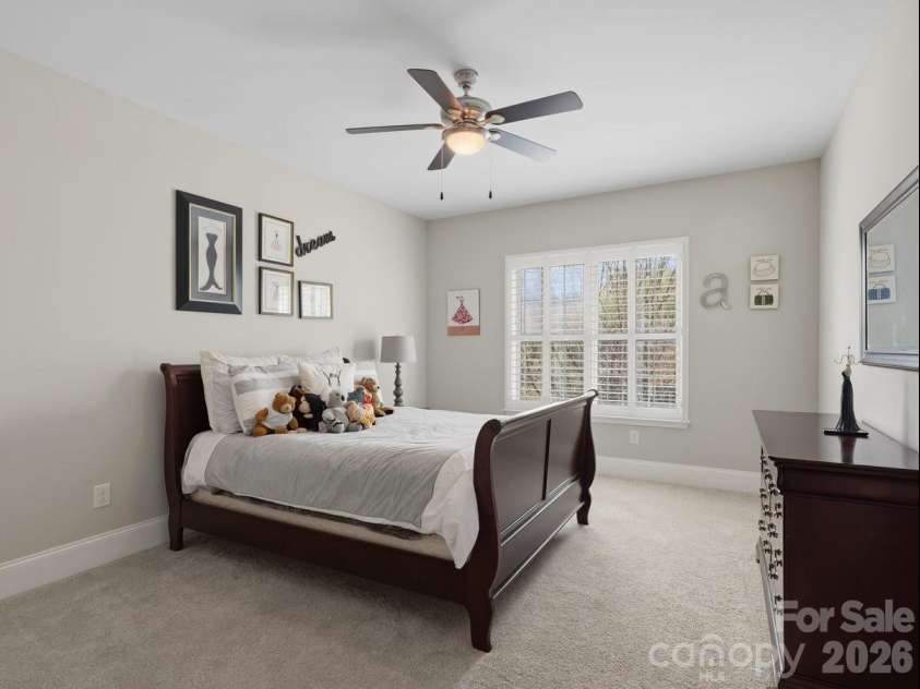 1015 Golden Bell Drive, Waxhaw, NC 28173.  MLS# CAR4361924, YatesRealty ID 26498. 