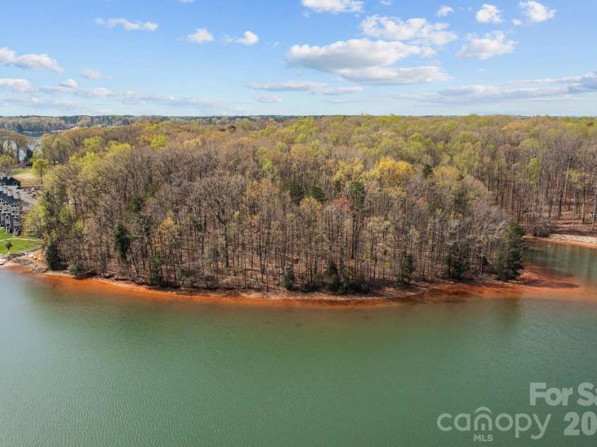 07 Serenity Cove Place, Denver, NC 28037.  MLS# CAR4310291, YatesRealty ID 265. 
