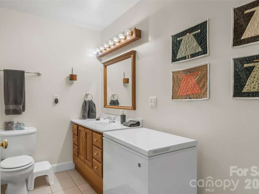 1726 Waterford Way, Morganton, NC 28655.  MLS# CAR4335451, YatesRealty ID 2650. 