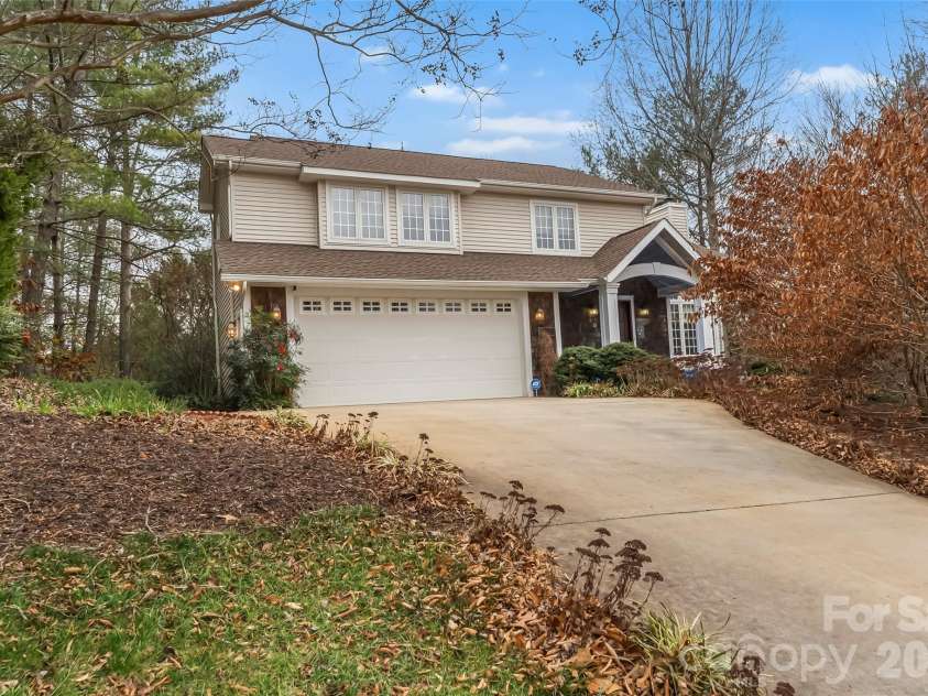 1726 Waterford Way, Morganton, NC 28655.  MLS# CAR4335451, YatesRealty ID 2650. 