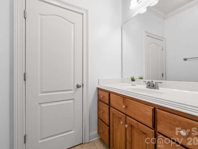 107 Mcauley Court, Mooresville, NC 28117.  MLS# CAR4413676, YatesRealty ID 26500. 
