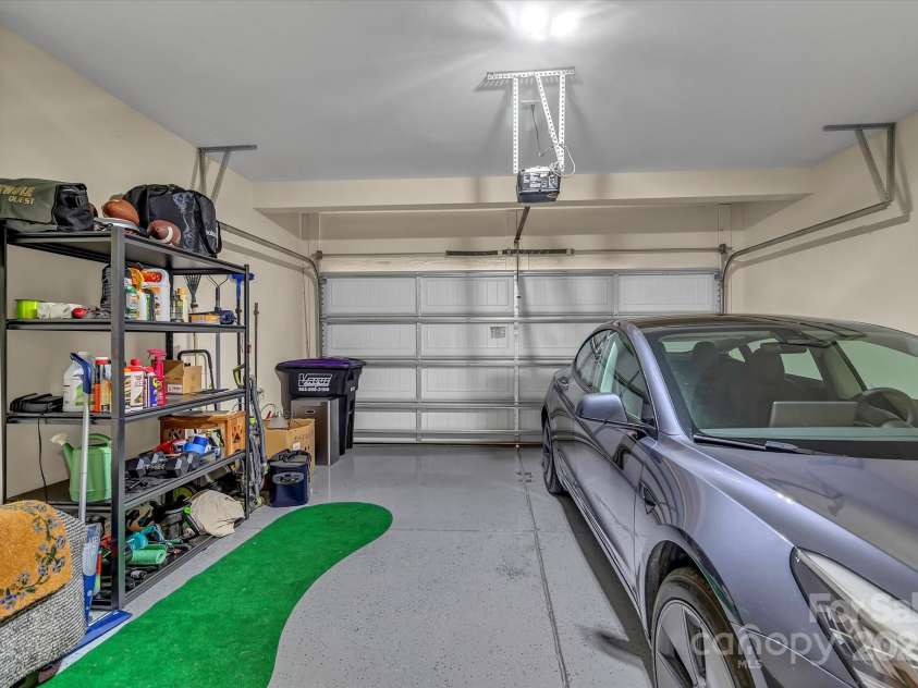 3159 Hartson Pointe Drive, Fort Mill, SC 29707.  MLS# CAR4275300, YatesRealty ID 26500. 