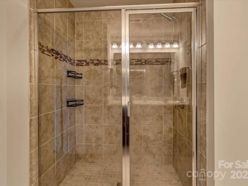 3159 Hartson Pointe Drive, Fort Mill, SC 29707.  MLS# CAR4275300, YatesRealty ID 26500. 