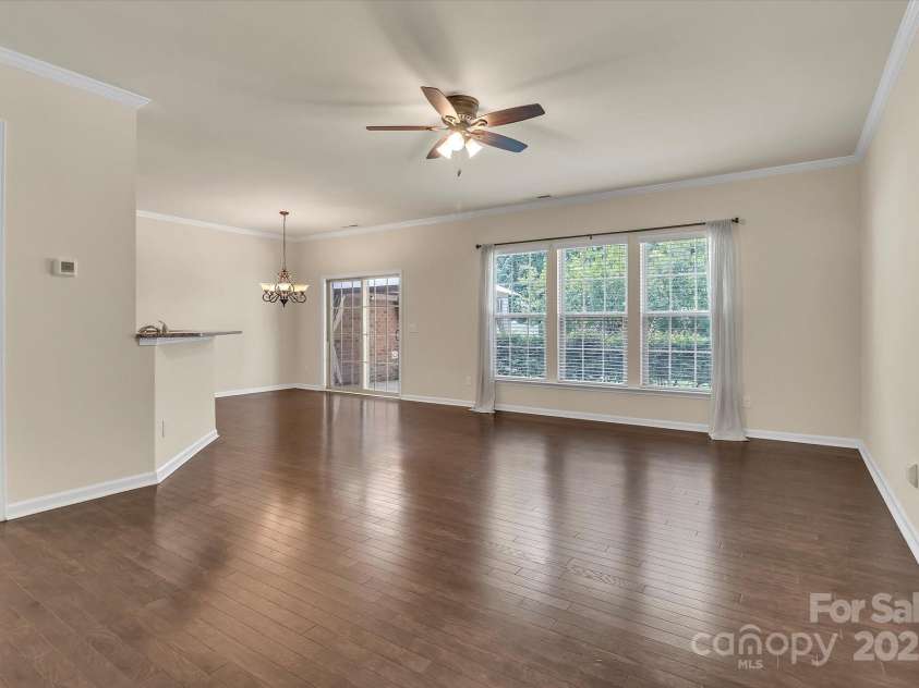 3159 Hartson Pointe Drive, Fort Mill, SC 29707.  MLS# CAR4275300, YatesRealty ID 26500. 