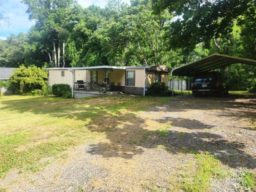 96 Brooklyn Road, Asheville, NC 28803.  MLS# CAR4277099, YatesRealty ID 26502. 