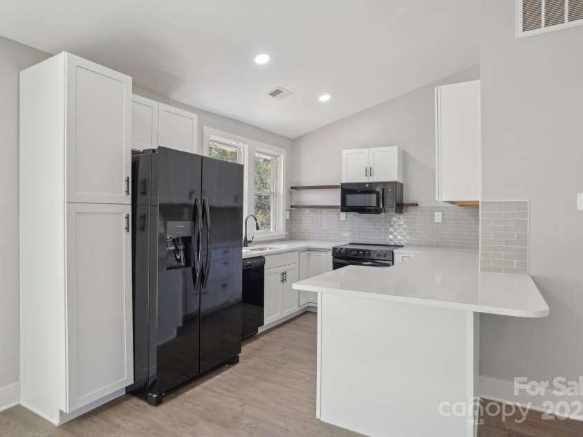 132 Shady Grove Road, Kings Mountain, NC 28086.  MLS# CAR4234992, YatesRealty ID 26503. 