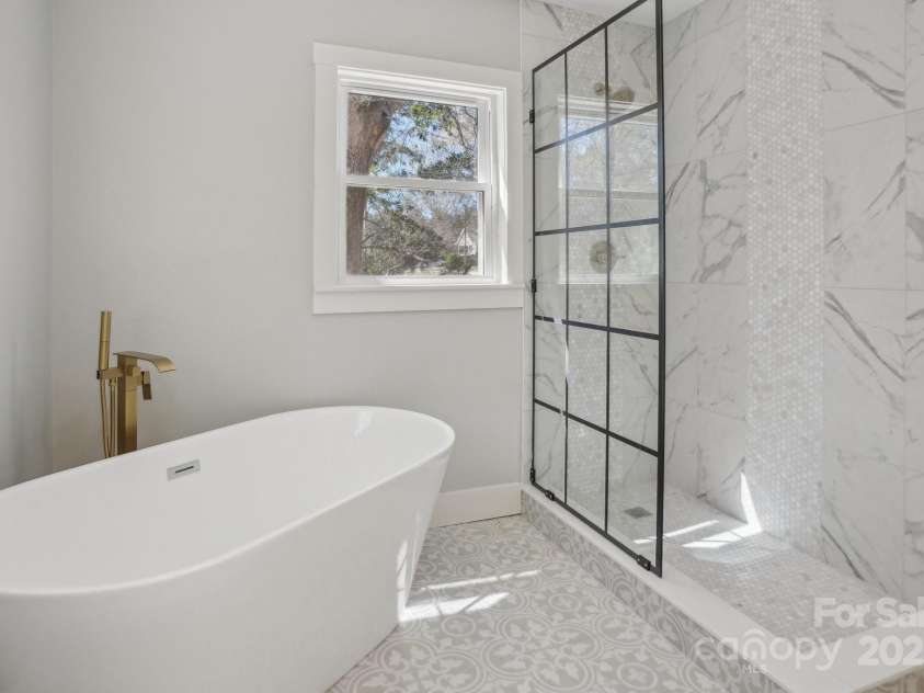 132 Shady Grove Road, Kings Mountain, NC 28086.  MLS# CAR4234992, YatesRealty ID 26503. 