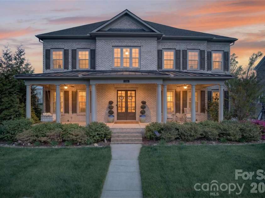 2166 Stratton Place, Fort Mill, SC 29708.  MLS# CAR4370672, YatesRealty ID 26503. Welcome Home