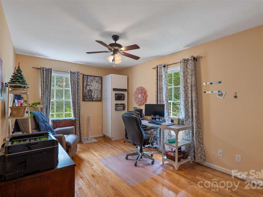 15 Willow Knolls Drive, Weaverville, NC 28787.  MLS# CAR4281968, YatesRealty ID 26504. 