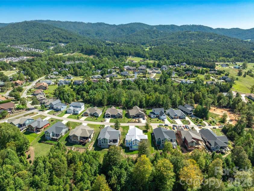 49 Al Dorf Drive, Weaverville, NC 28787.  MLS# CAR4372663, YatesRealty ID 26504. 