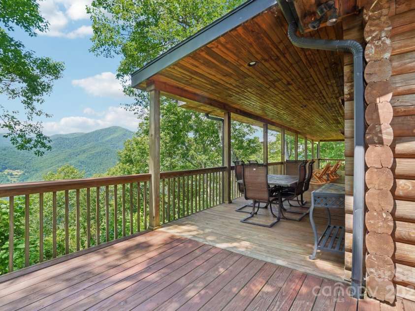 1253 Forest Drive, Maggie Valley, NC 28751.  MLS# CAR4274700, YatesRealty ID 26505. 
