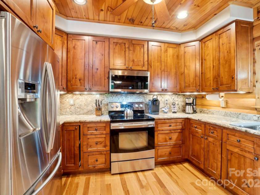 1253 Forest Drive, Maggie Valley, NC 28751.  MLS# CAR4274700, YatesRealty ID 26505. 