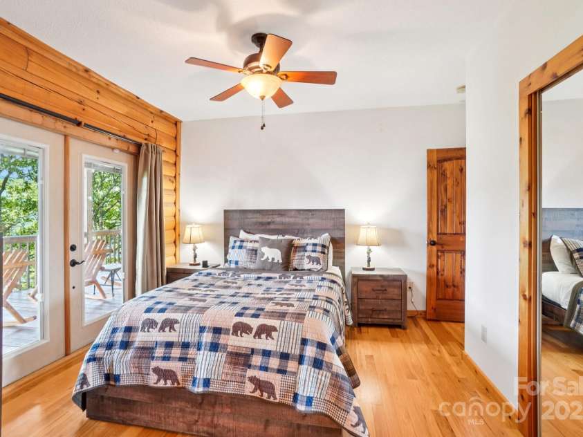 1253 Forest Drive, Maggie Valley, NC 28751.  MLS# CAR4274700, YatesRealty ID 26505. 