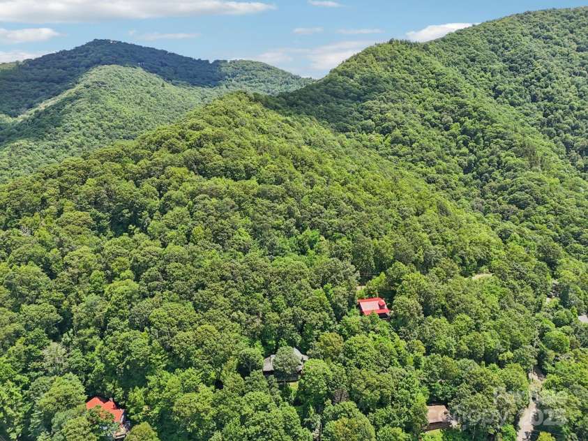 1253 Forest Drive, Maggie Valley, NC 28751.  MLS# CAR4274700, YatesRealty ID 26505. 