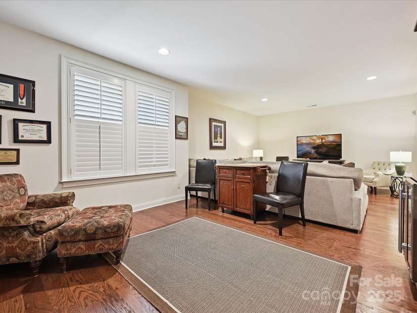 4022 City Homes Place, Charlotte, NC 28209.  MLS# CAR4282142, YatesRealty ID 26506. 
