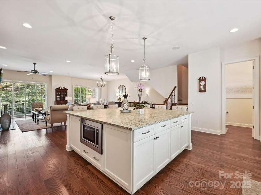 4022 City Homes Place, Charlotte, NC 28209.  MLS# CAR4282142, YatesRealty ID 26506. 