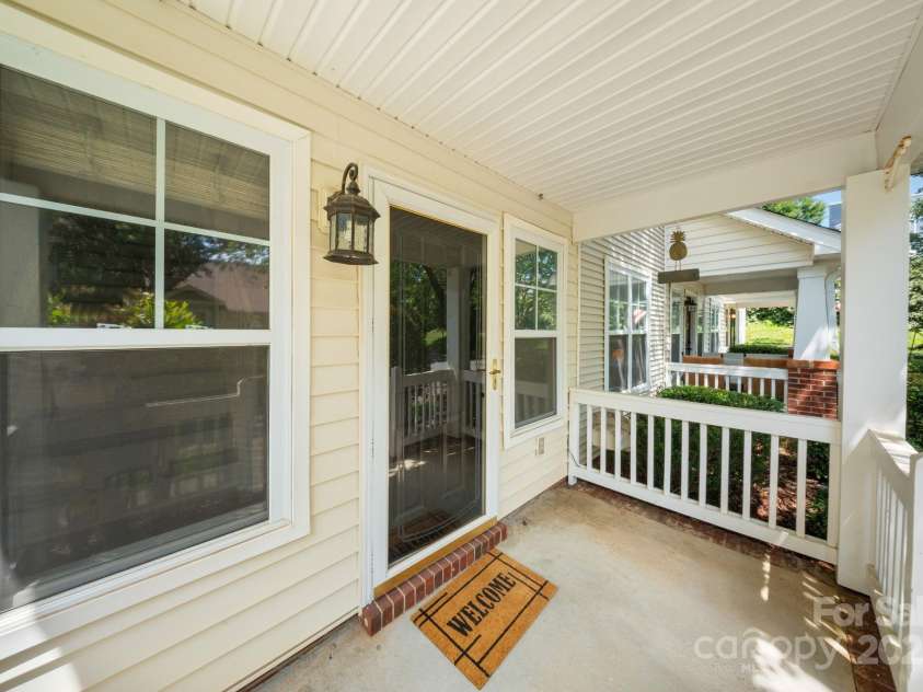 8310 Brickle Lane, Huntersville, NC 28078.  MLS# CAR4270858, YatesRealty ID 26507. 