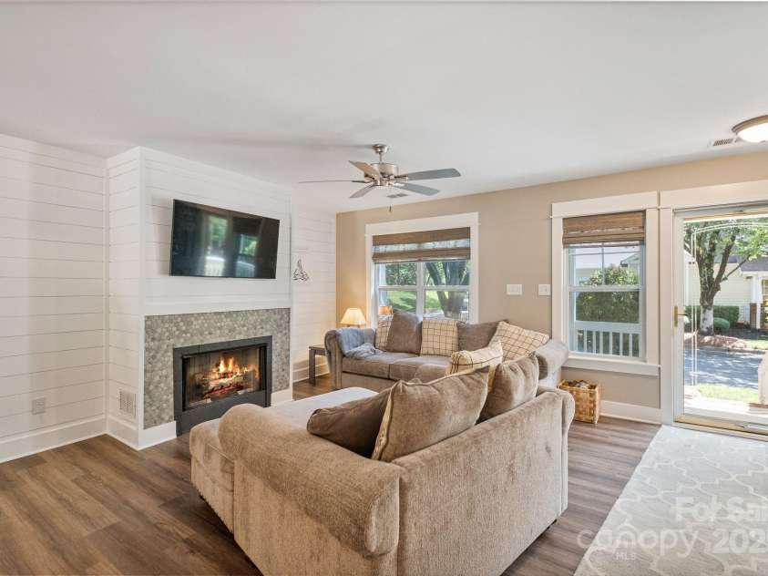 8310 Brickle Lane, Huntersville, NC 28078.  MLS# CAR4270858, YatesRealty ID 26507. 