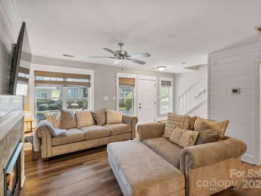 8310 Brickle Lane, Huntersville, NC 28078.  MLS# CAR4270858, YatesRealty ID 26507. 