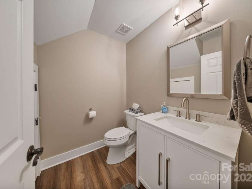 8310 Brickle Lane, Huntersville, NC 28078.  MLS# CAR4270858, YatesRealty ID 26507. 